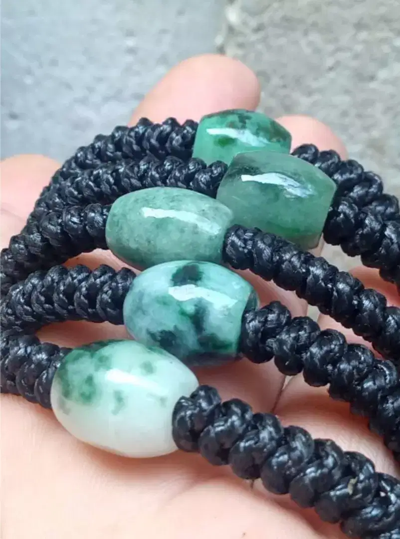 Gelang Giok Burma Jadeite Jade Simpul Tali Hitam Korea