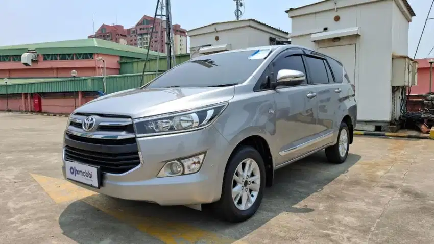 TDP 12Jt Toyota Kijang Innova 2.0 V Luxury Bensin-AT 2016 Silver /