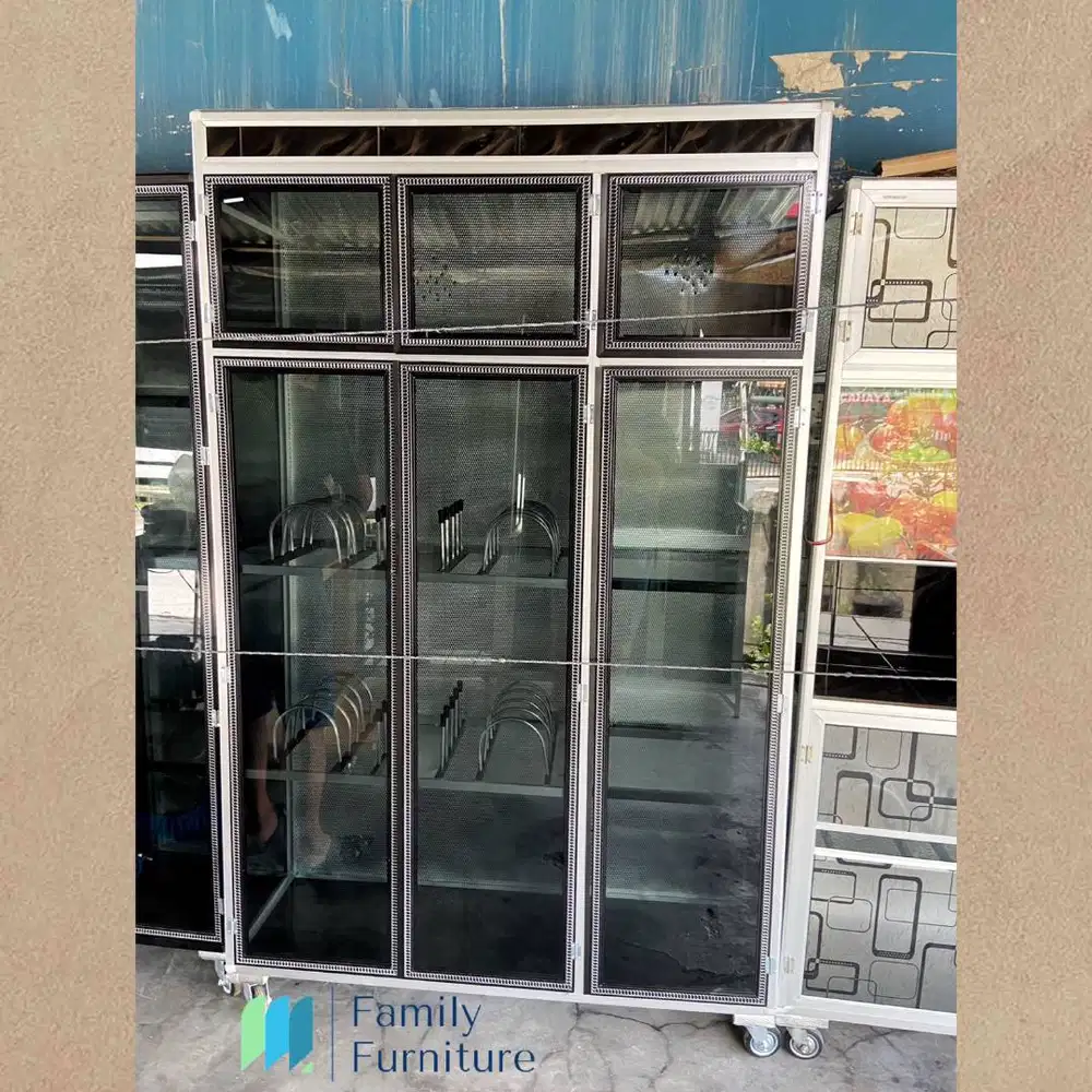 Lemari Rak Piring Full Kaca Tempahan Aluminium 3 Pintu 6 Daun Standard