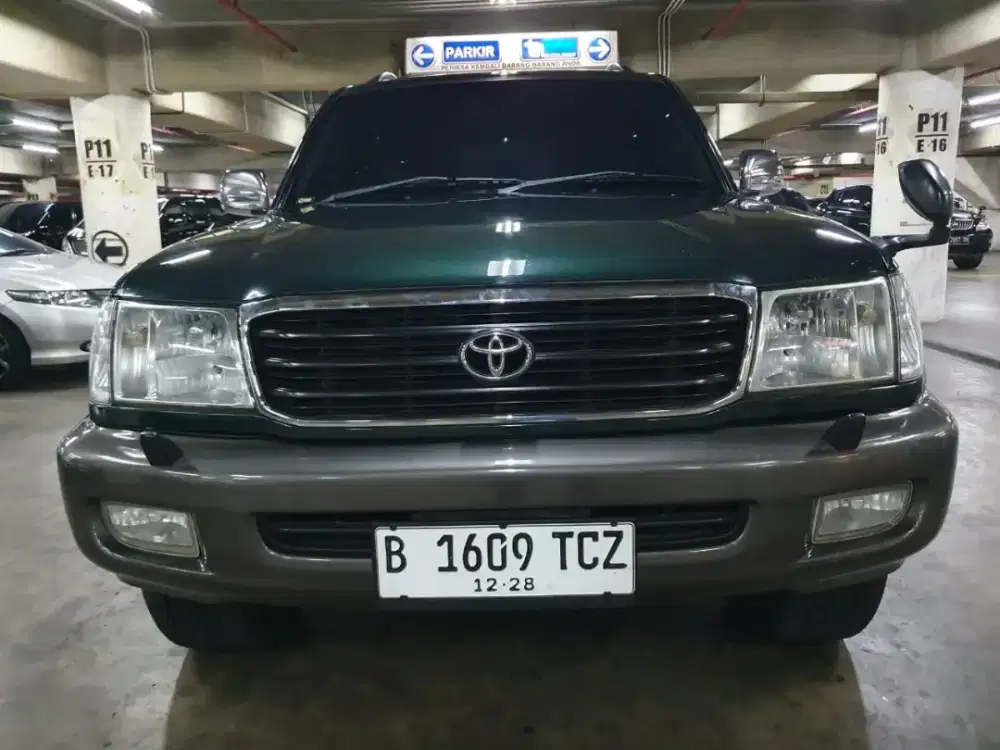 Toyota Land Cruiser VX Limited  AT Diesel Antik Barang Langka