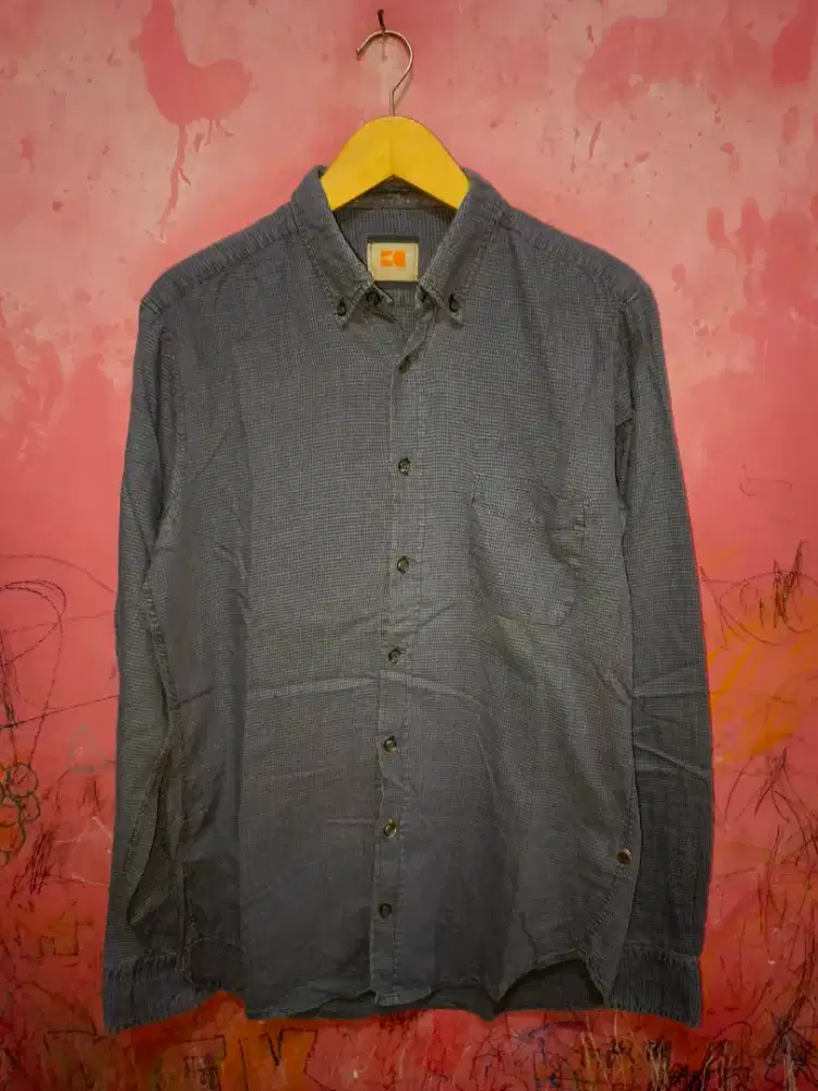 Bismillah, dijual kemeja flanel Hugo Boss orange original