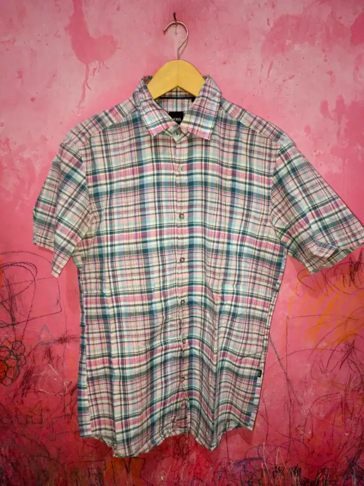 Bismillah, dijual kemeja Hugo Boss original