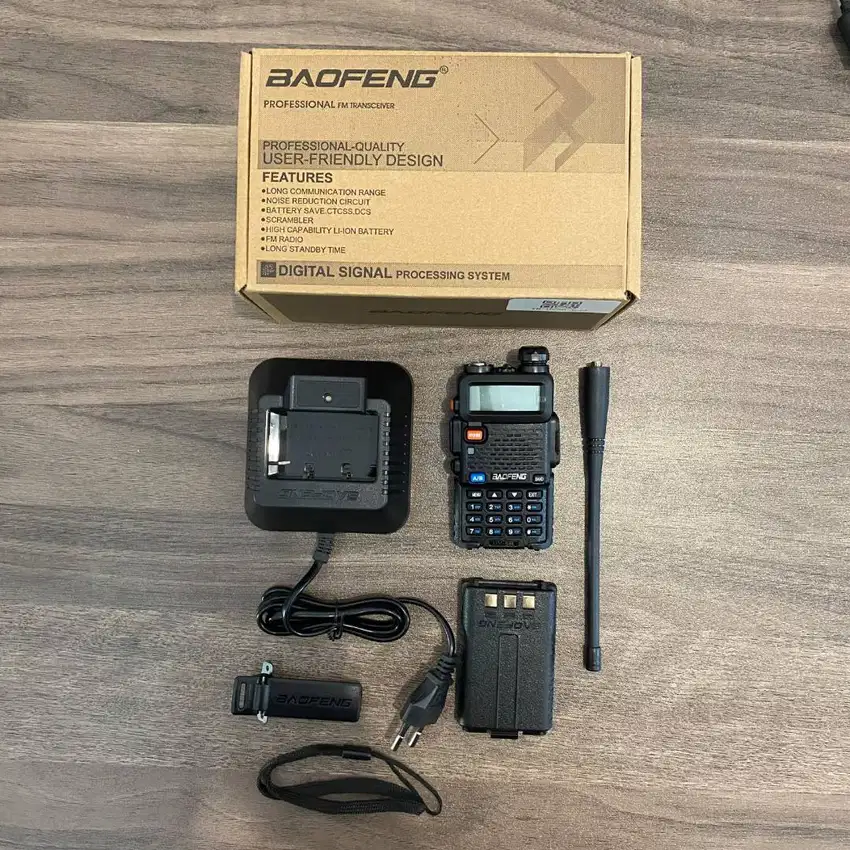 HT Baofeng UV-5R Batam