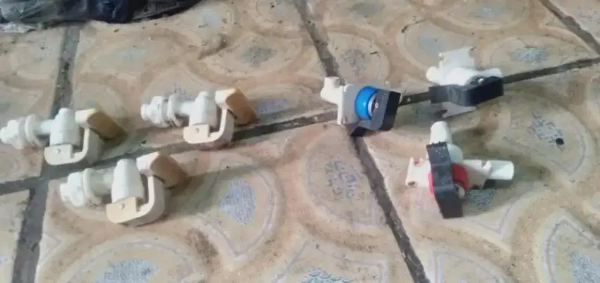 Slhkn plh slh 1 set kran air minum ex dispenser tower kond Oke murah