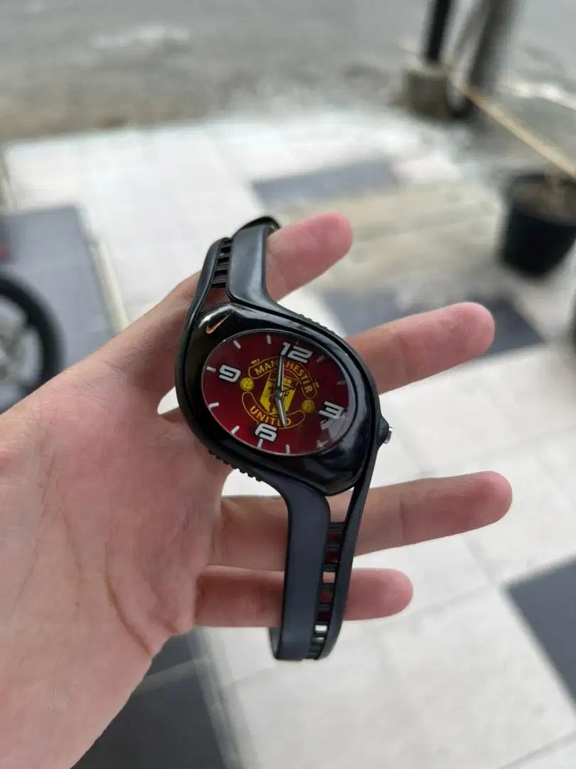 Jam tangan nike triax manchester united