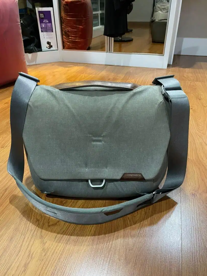 Peak Design Everyday Messenger Bag V2