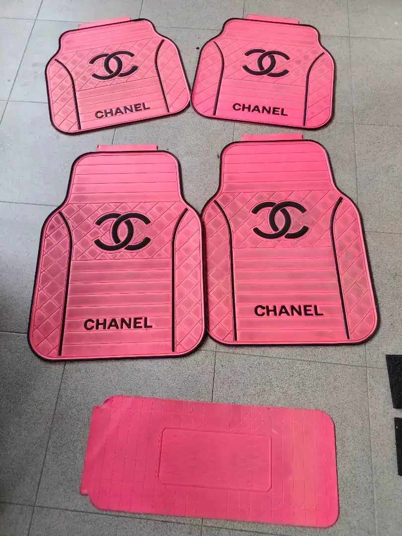 Karpet Pink Channel Mobil 2 Baris (Jazz, Ayla, Agya, Brio, Yaris, dll)