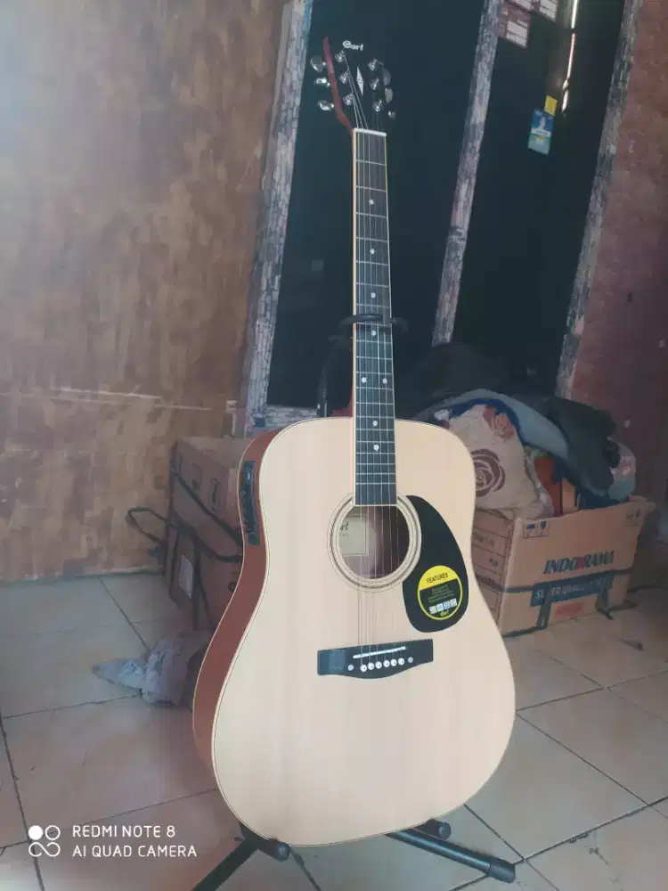 Gitar akustik elektrik cort jumbo Miranti