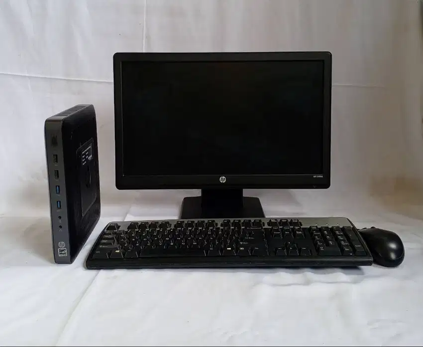 PC MINI IRIT LISTRIK FULL SET MONITOR 19 INCH RAM 4 GB SSD 120 GB