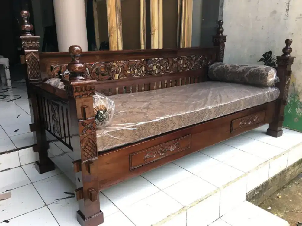 Bale bale sofa jati bagong 2 meter