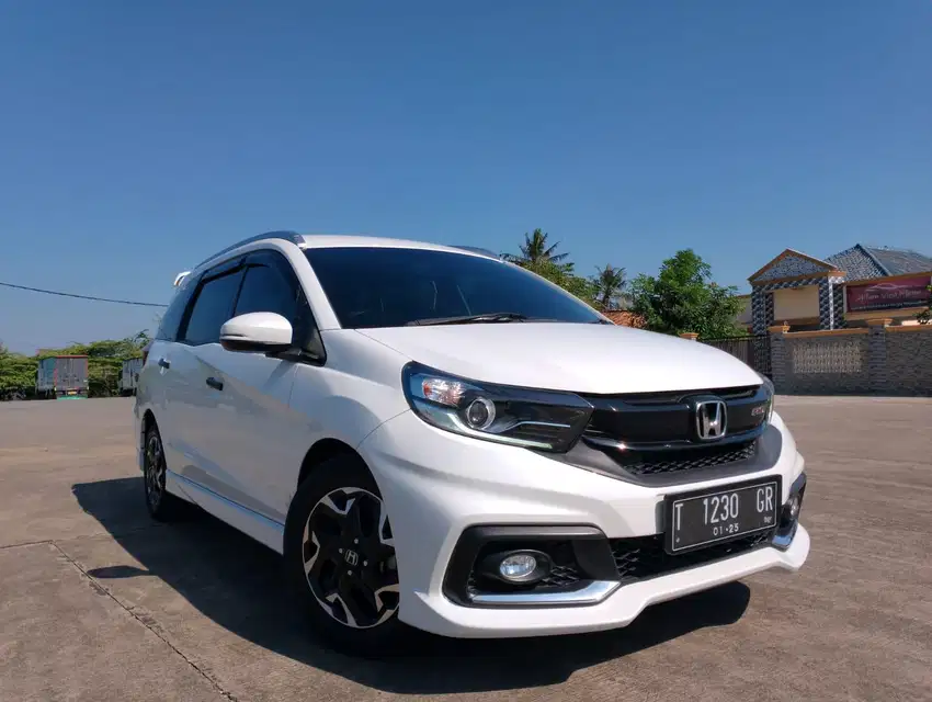 [DP 20jt] Honda Mobilio RS AT 2019/20 Orisinil