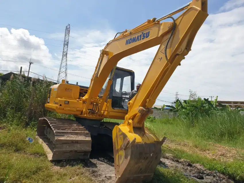 Excavator PC130F-7 th 2013 harga 350jt NEGO