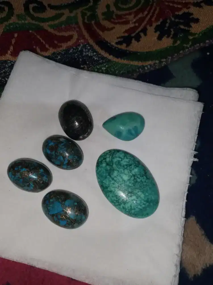 batu Virus mau cari juragan