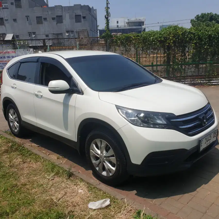 Honda crv putih 2013