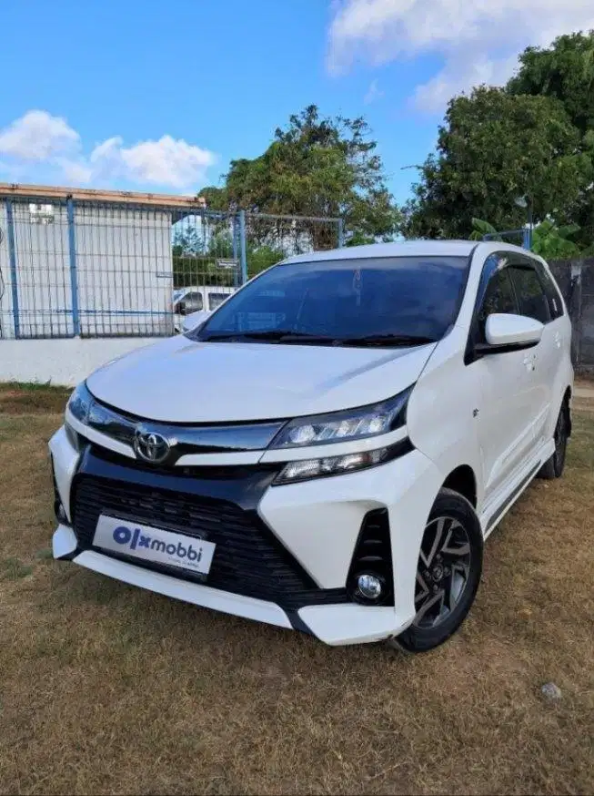 Pajak panjang - Toyota Avanza 1.5 Veloz Bensin AT 2020 Putih