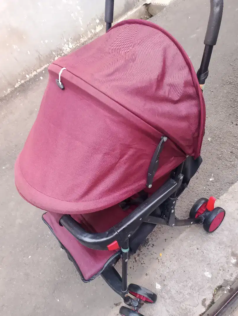 Stroller spacebaby red