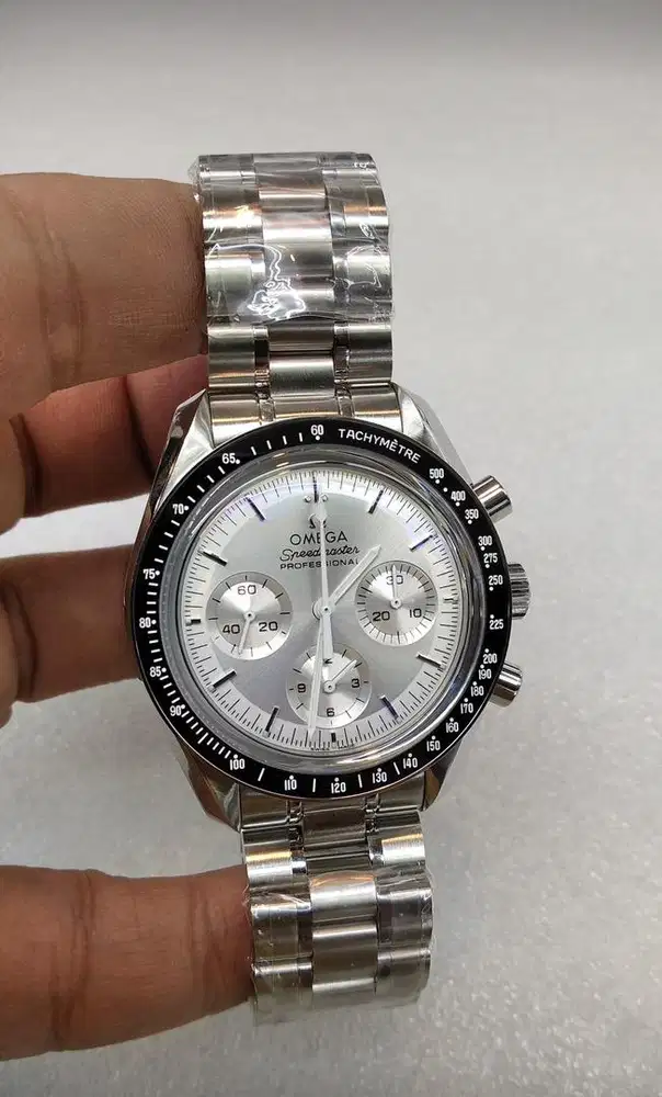 For sale watch brand omega speedmaster profesional