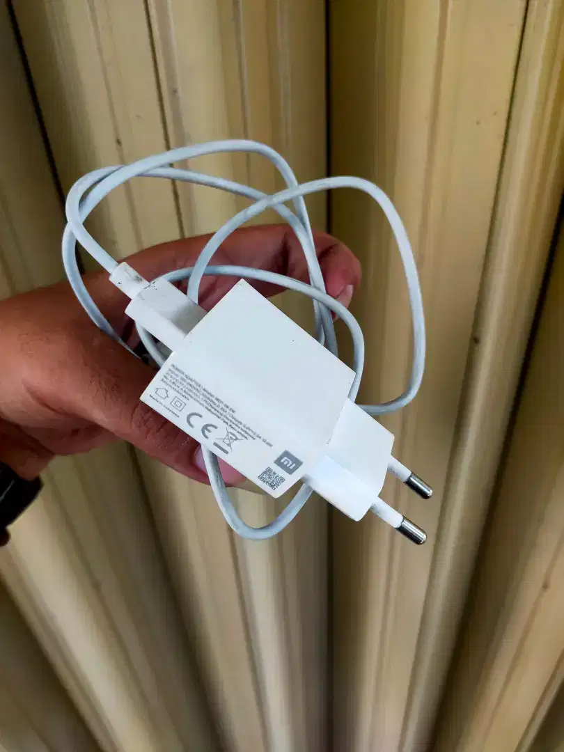 Charger Xiaomi ori bawah hp