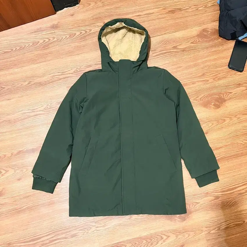 UNIQLO OUTDOOR WINTER JACKET