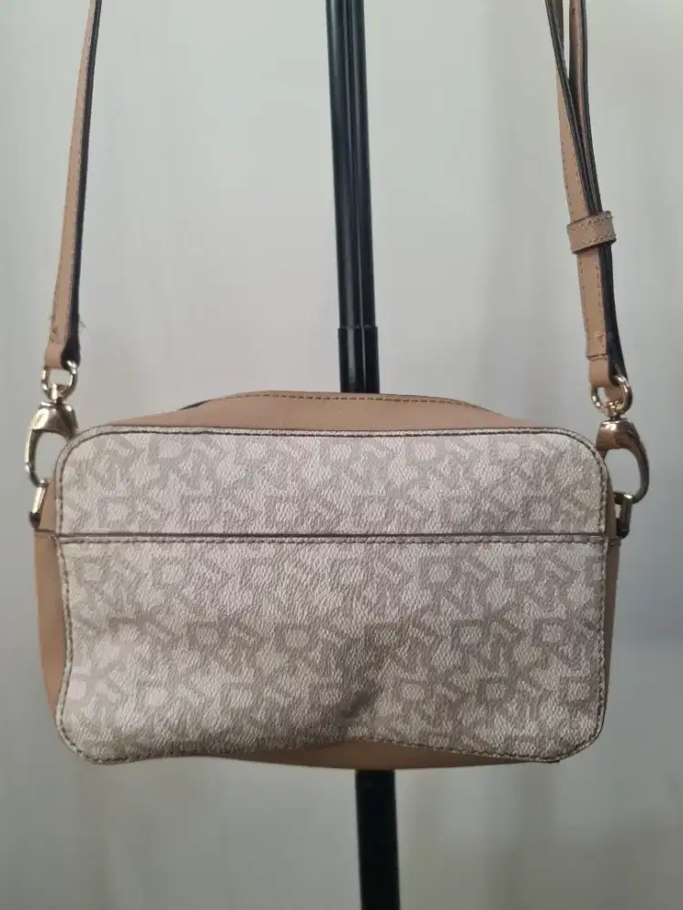 TAS DKNY ORIGINAL AUTHENTIC