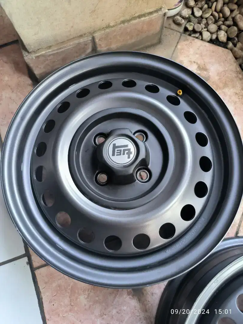 Velg kaleng 15 OEM