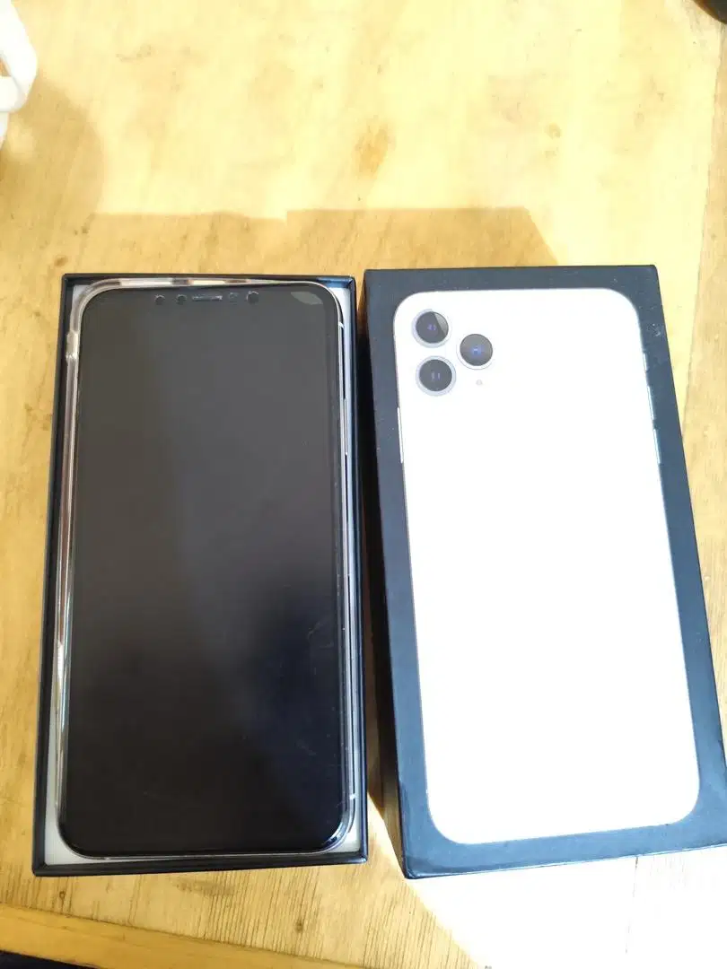 Iphone 11 pro max 256 GB x inter