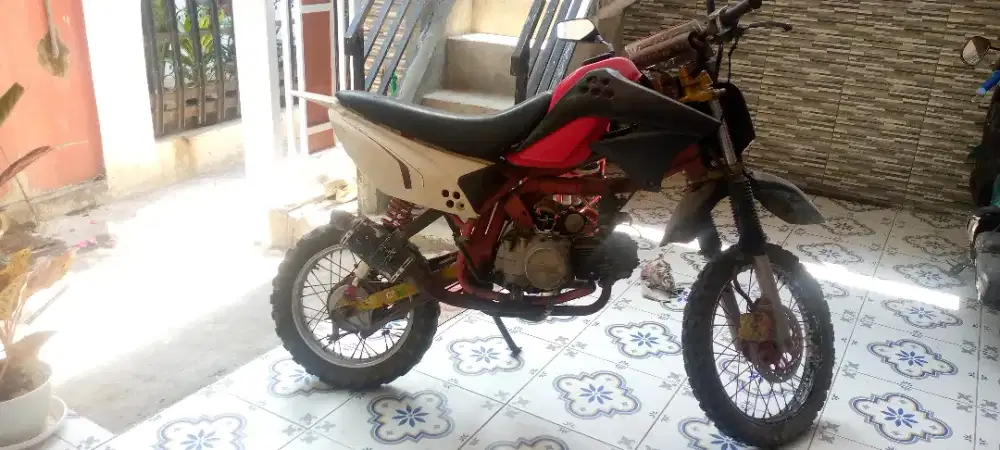 Cross basic Honda legenda