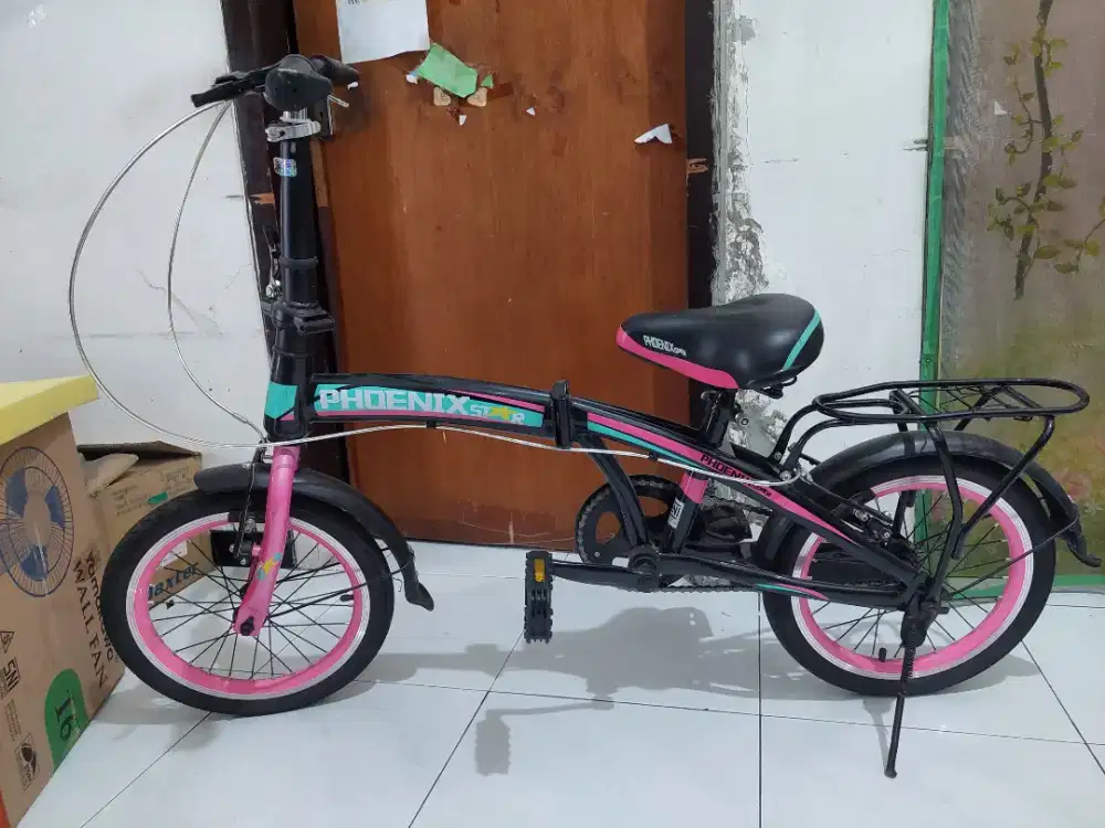 Sepeda lipat Phoenix Star