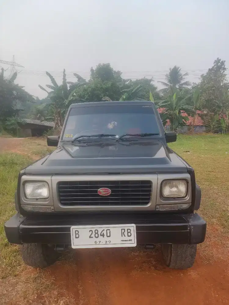 Daihatsu feroza