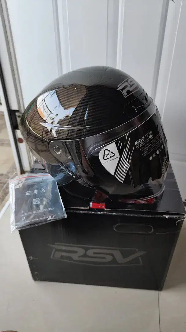 Helm RSV New WindTail 2.0 Full Carbon Design