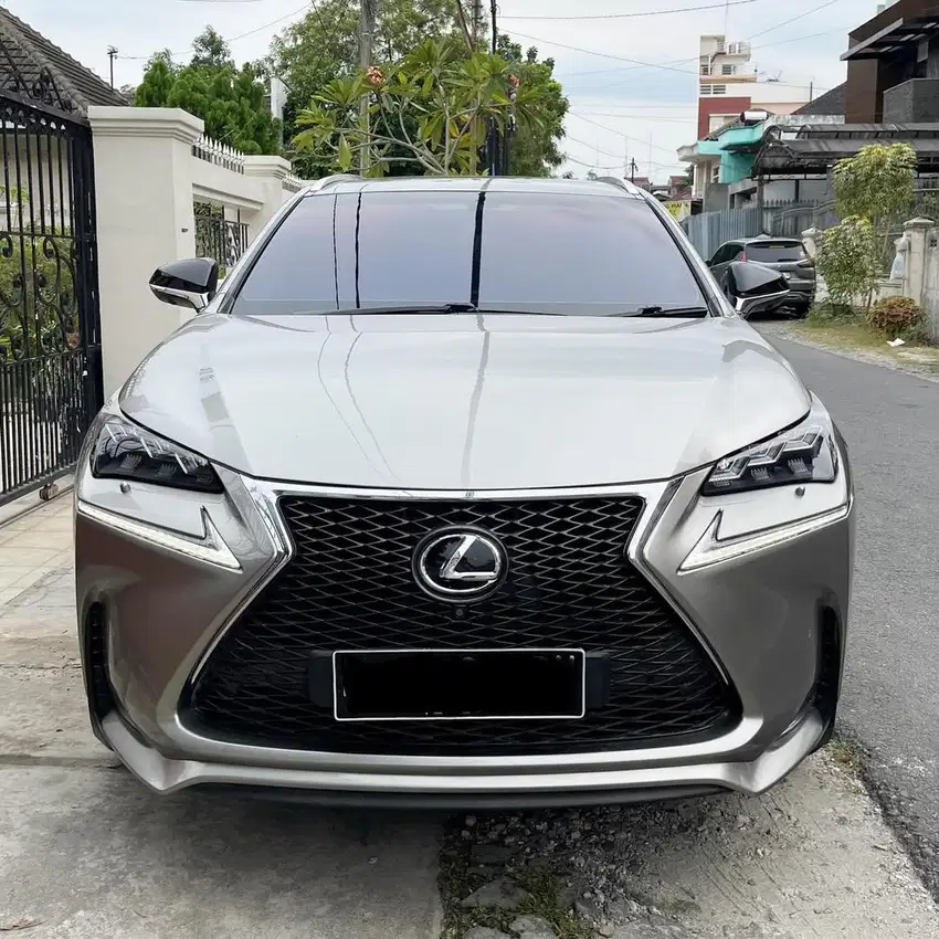 Lexus NX200T FSport 2015 A/T