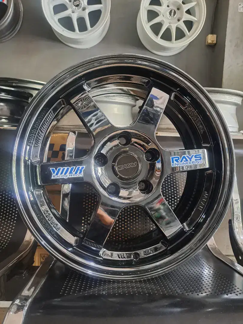 Velg Te37 black crom.R16 pcd 5x114 lebar 7 et 35