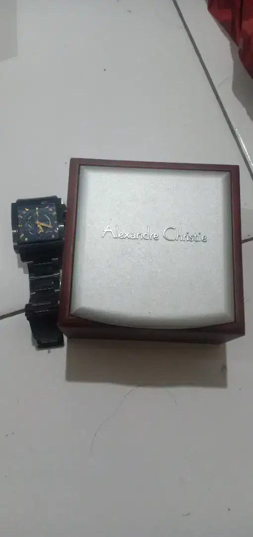 Jam tangan Alexander Christie