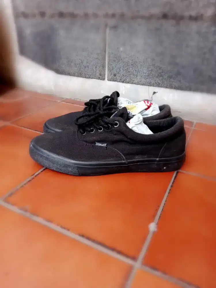 Sepatu Sekolah Murmer