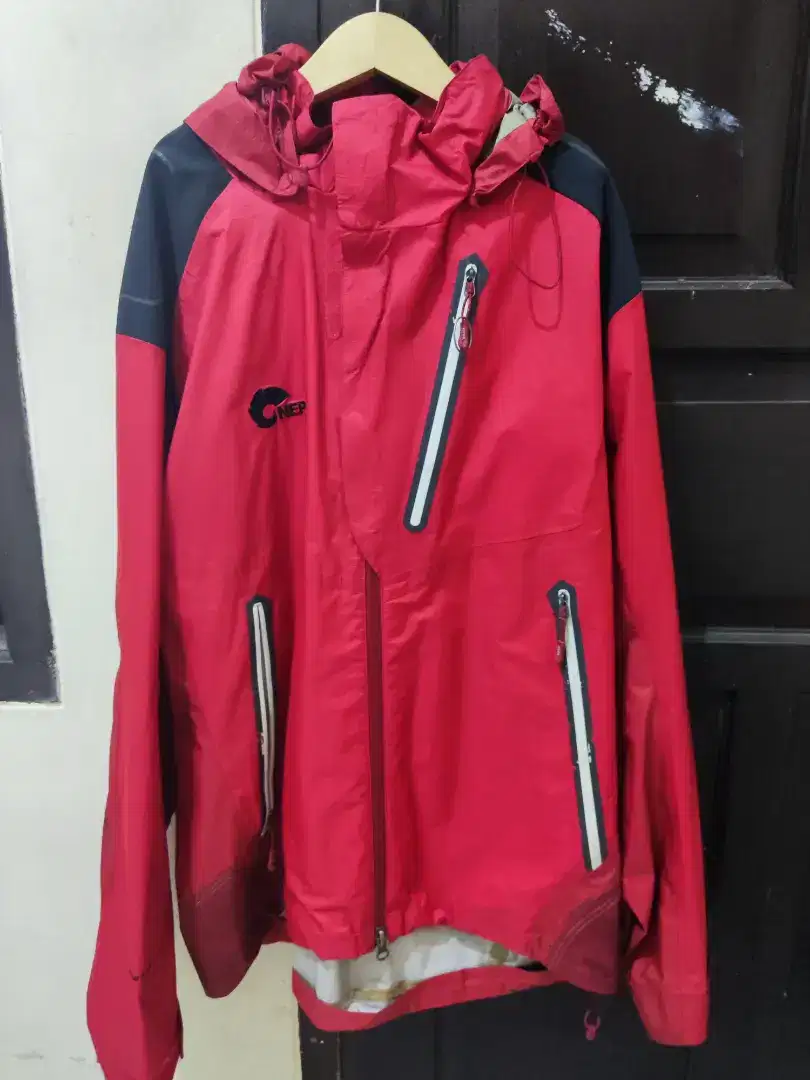 Jaket Outdoor Nepa