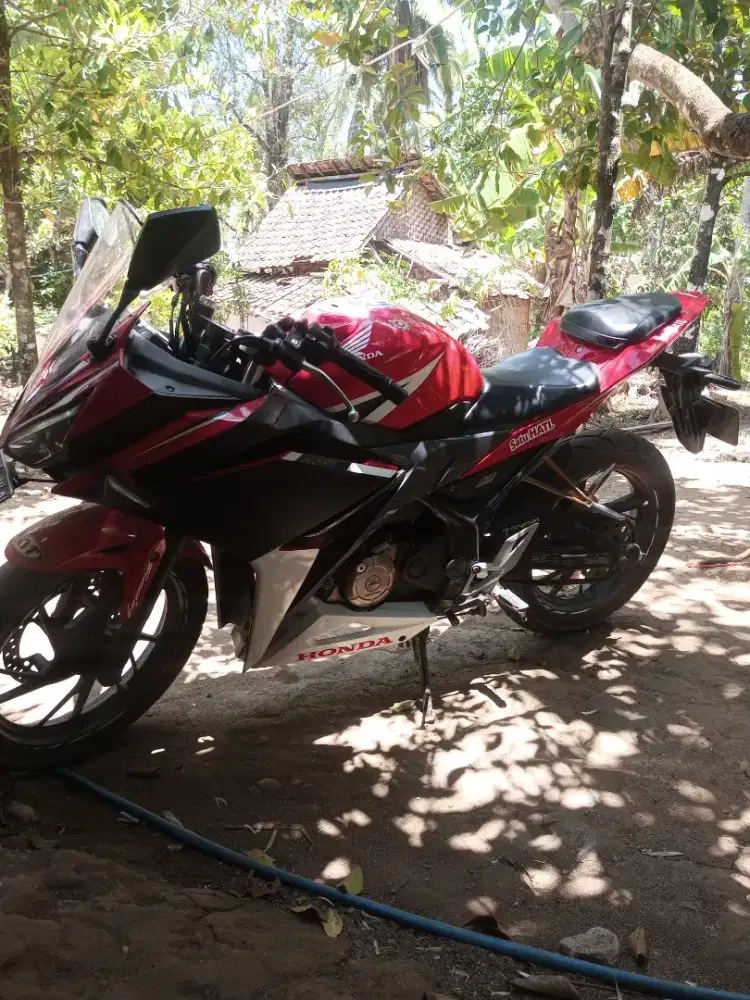 CBR 150R tahun 2016 surat² lengkap