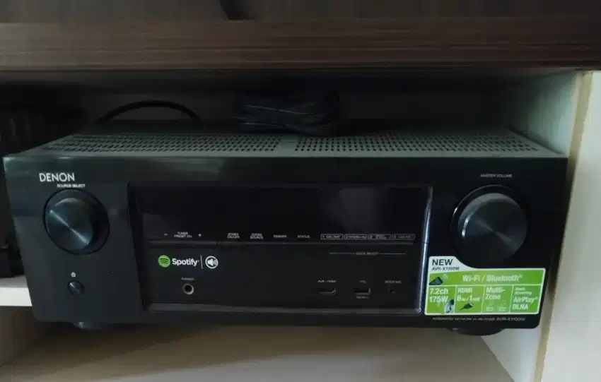 Receiver Denon AVR-X1100W