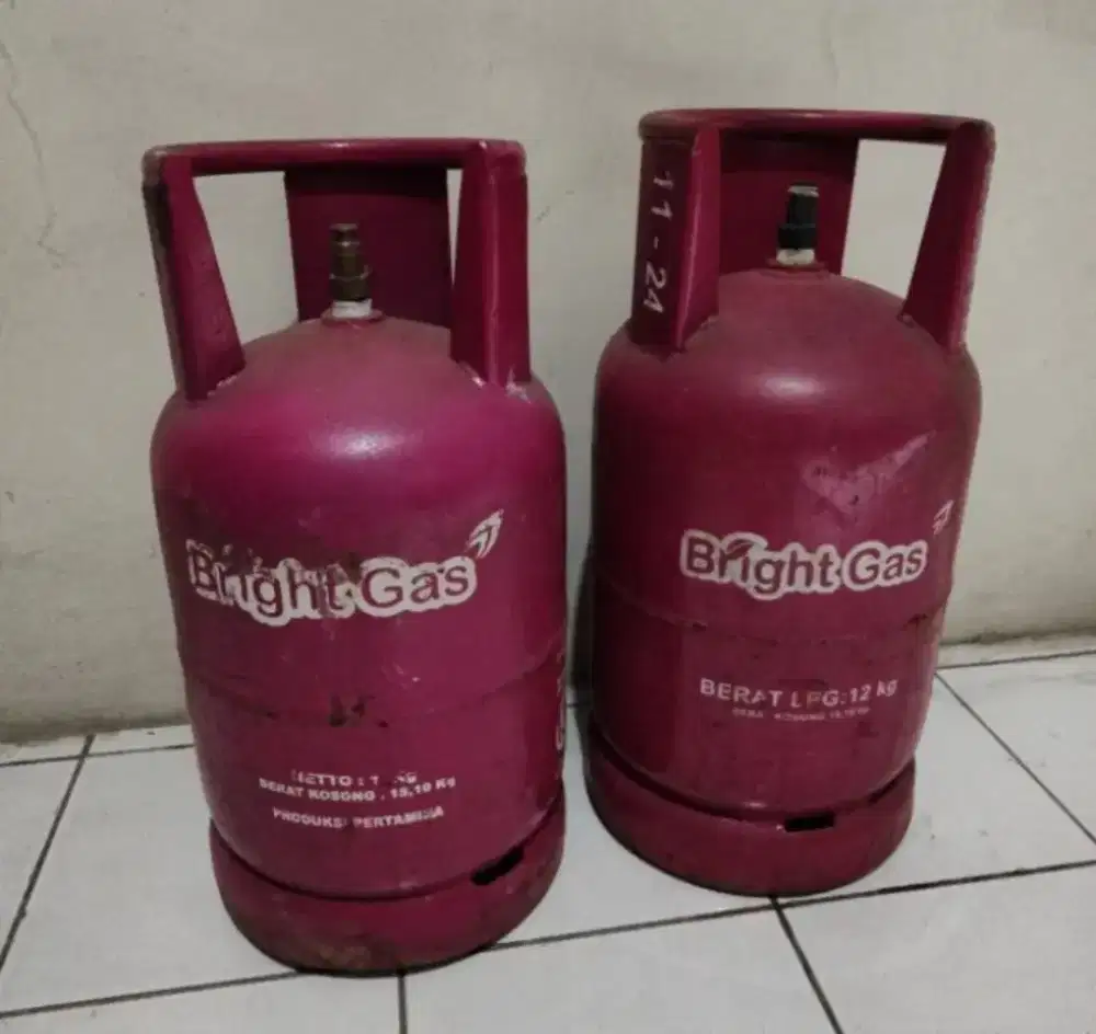 1 Tabung gas pink kosong 12 kg