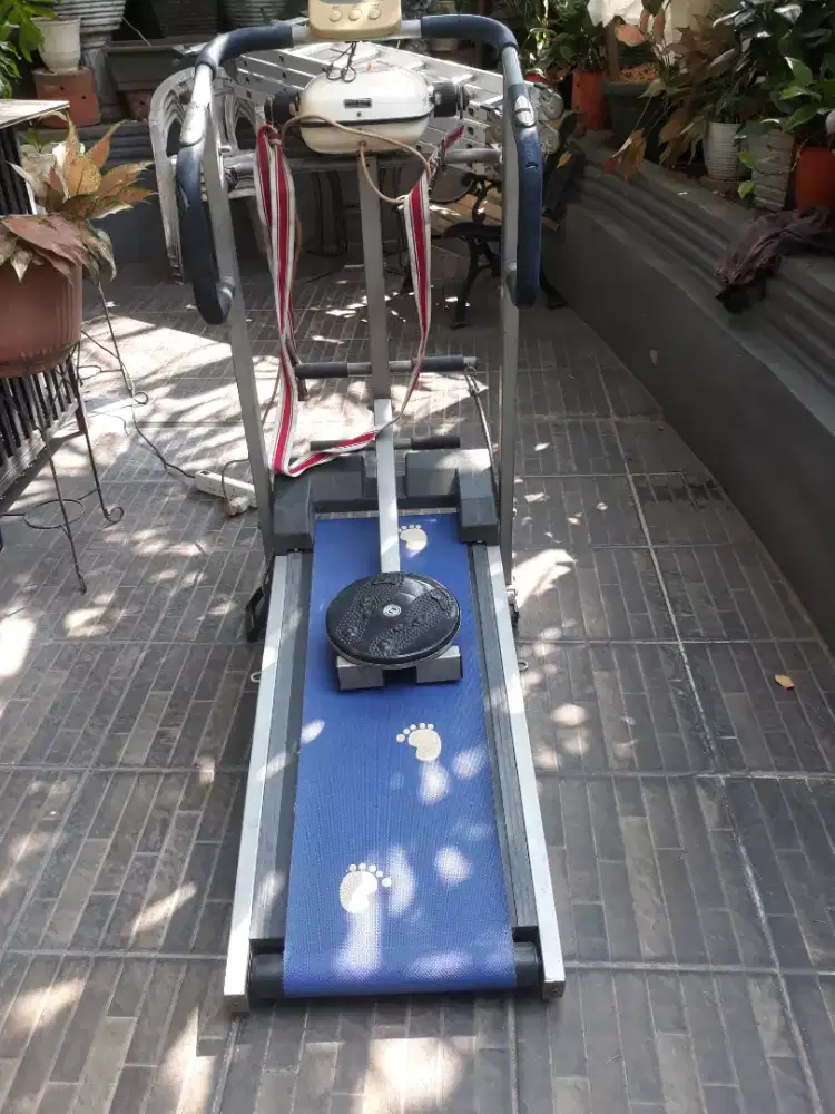 Jual cepat dan murah  alat olah raga 5 fungsi, treadmill,  push up