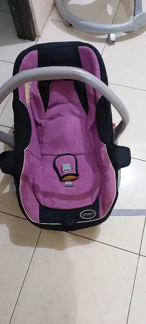 Jual Car Seat Rusak