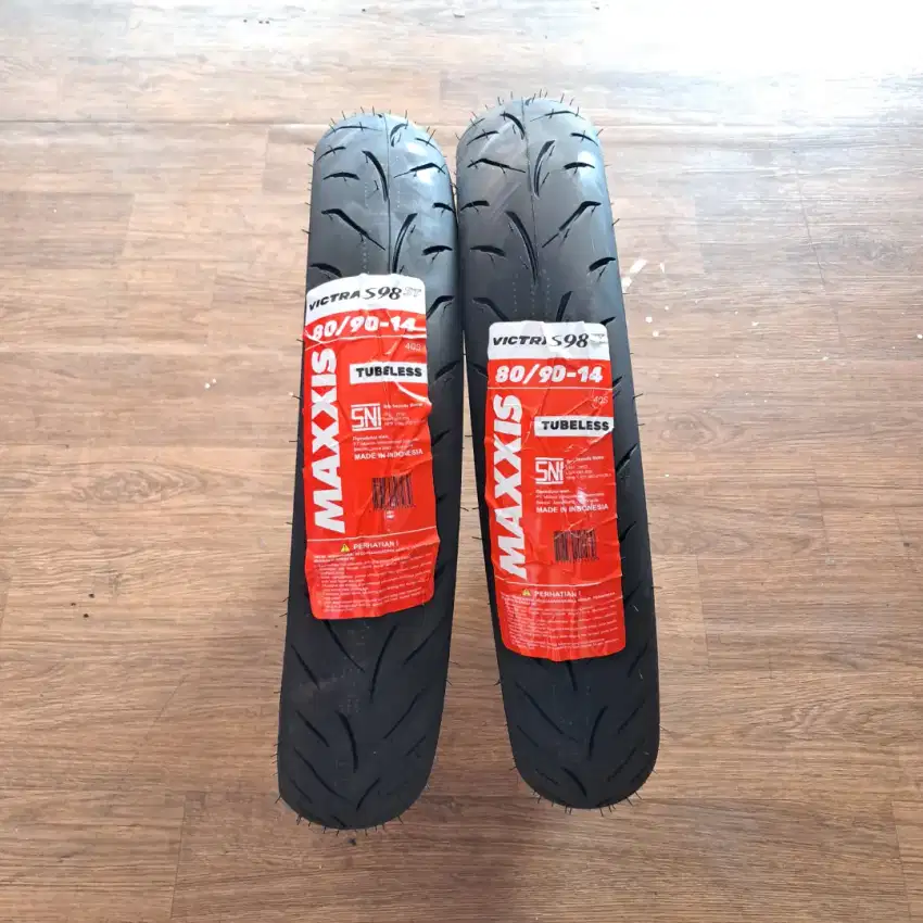 (FREE PASANG 01) BAN MAXXIS TL VICTRA 80/90 -14 40S