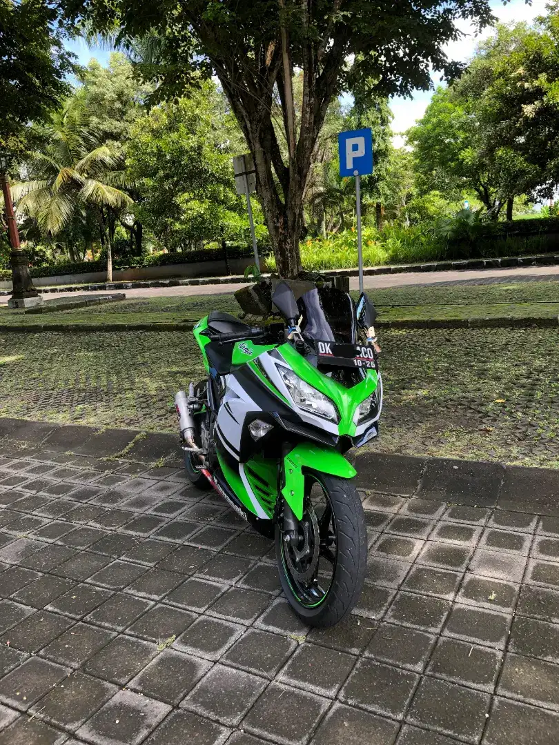 Kawasaki Ninja 250 FI Kondisi Special, anniversary