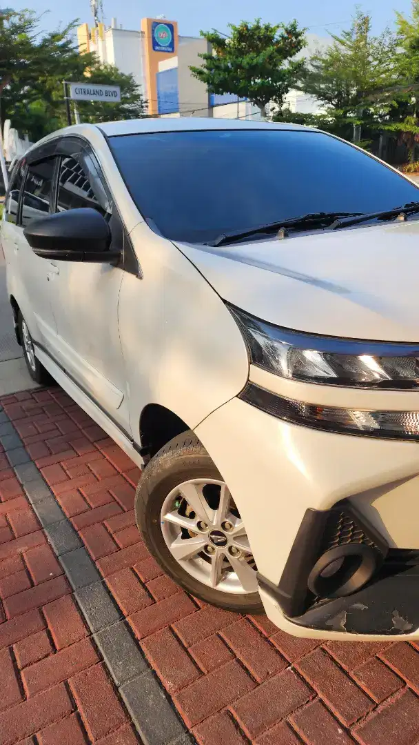 Daihatsu Xenia Type R Deluxe