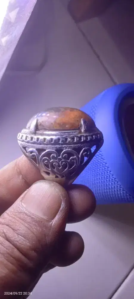 Batu Pancawarna Klawing