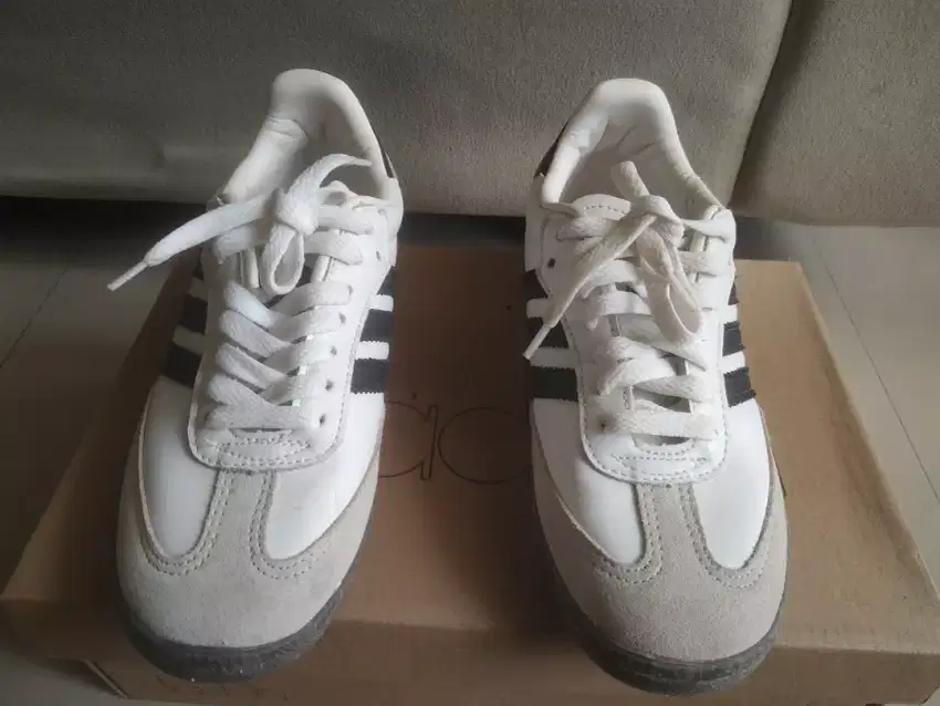 Adidas Samba Vietnam