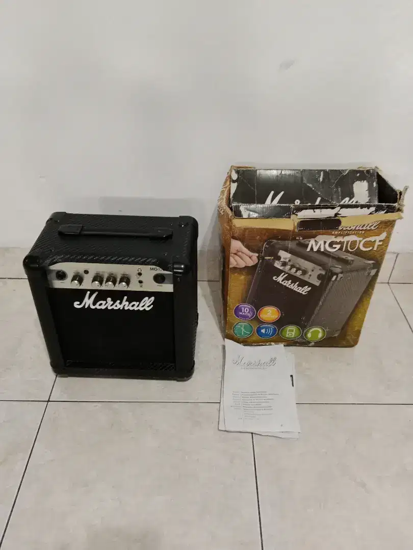 Ampli gitar Marshall MG-10 CF