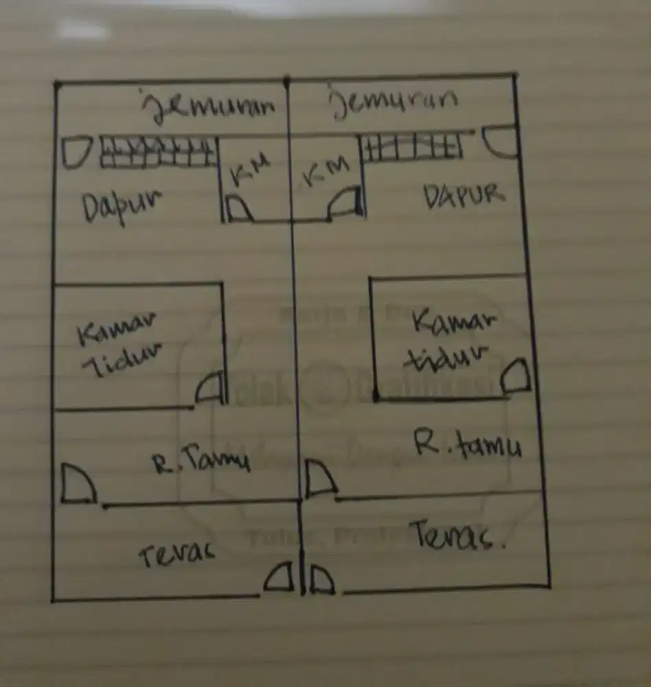 Rumah dekat jalan raya joglo