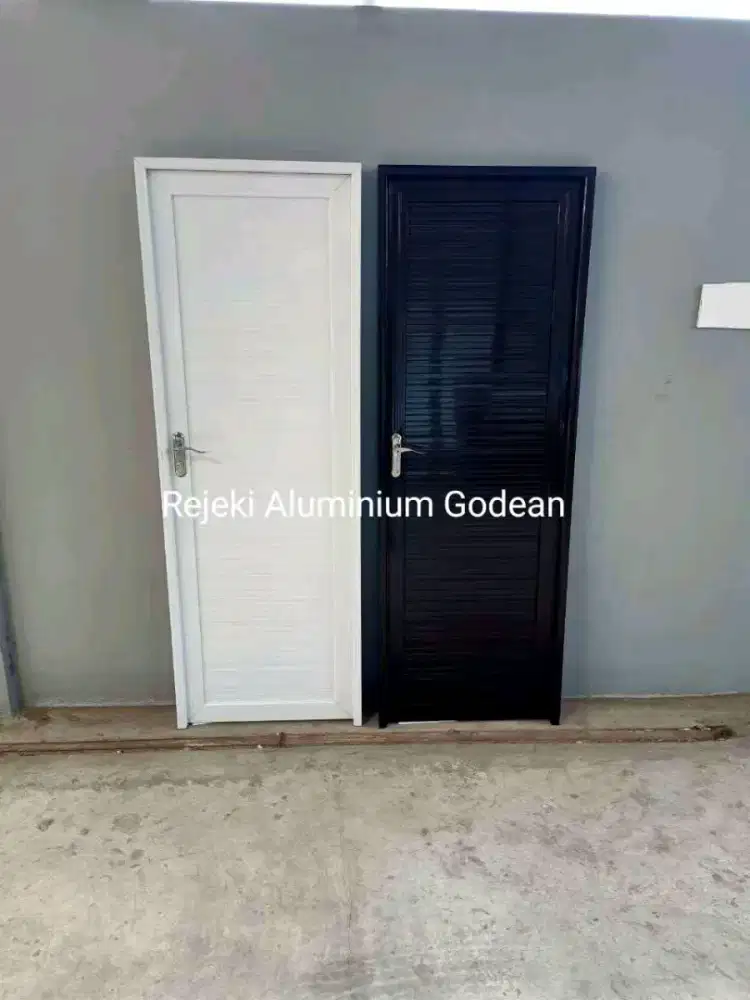 Pintu kamar mandi aluminium pakai slot