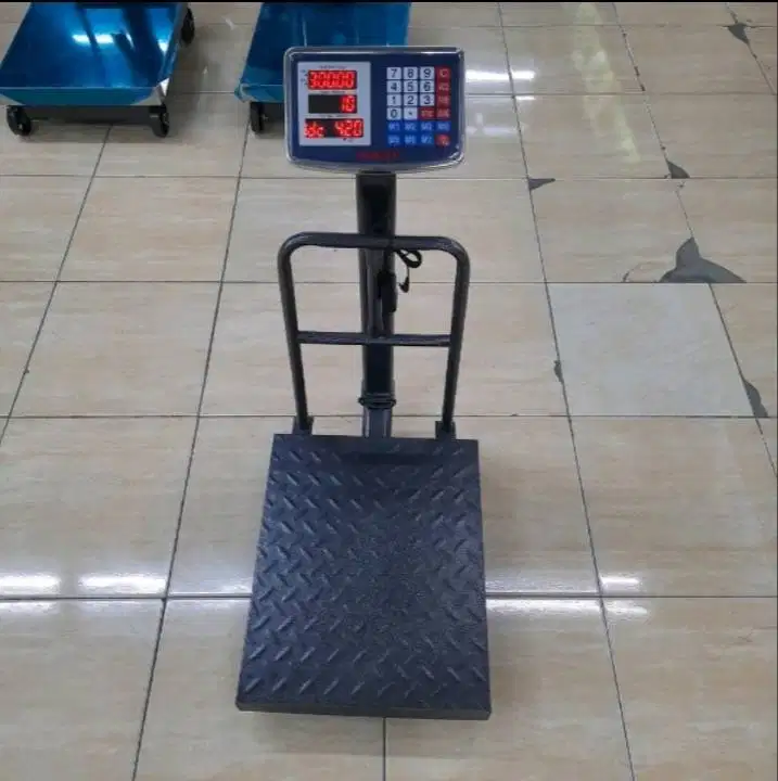 Timbangan Lantai digital 300kg Morizt