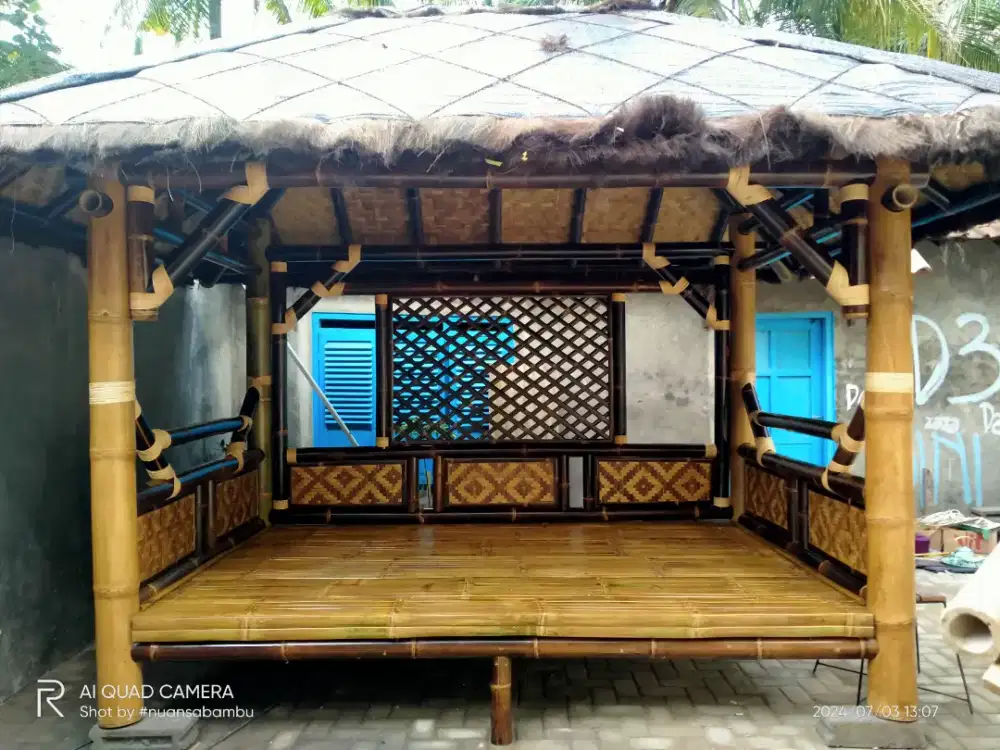 Gasebo bambu walung
